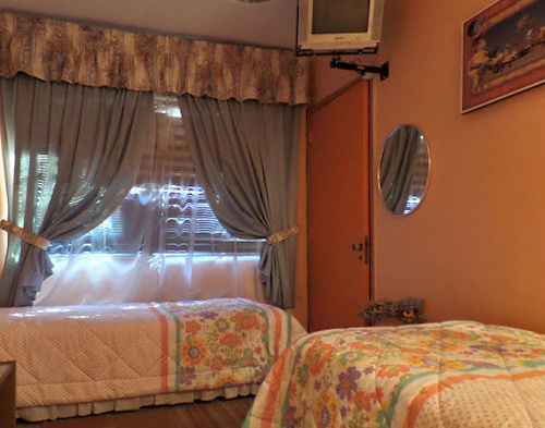Marilu 'S Bed And Breakfast Hostel Santiago de Chile Bagian luar foto